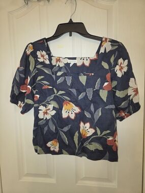 Garnet Hill Navy Floral Square-Neck Puff Sleeve Top